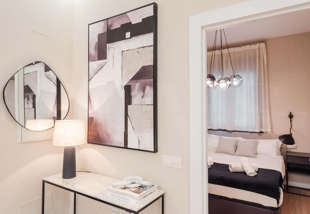 Contemporary Minimalist Apartment By Rems Málaga Esterno foto