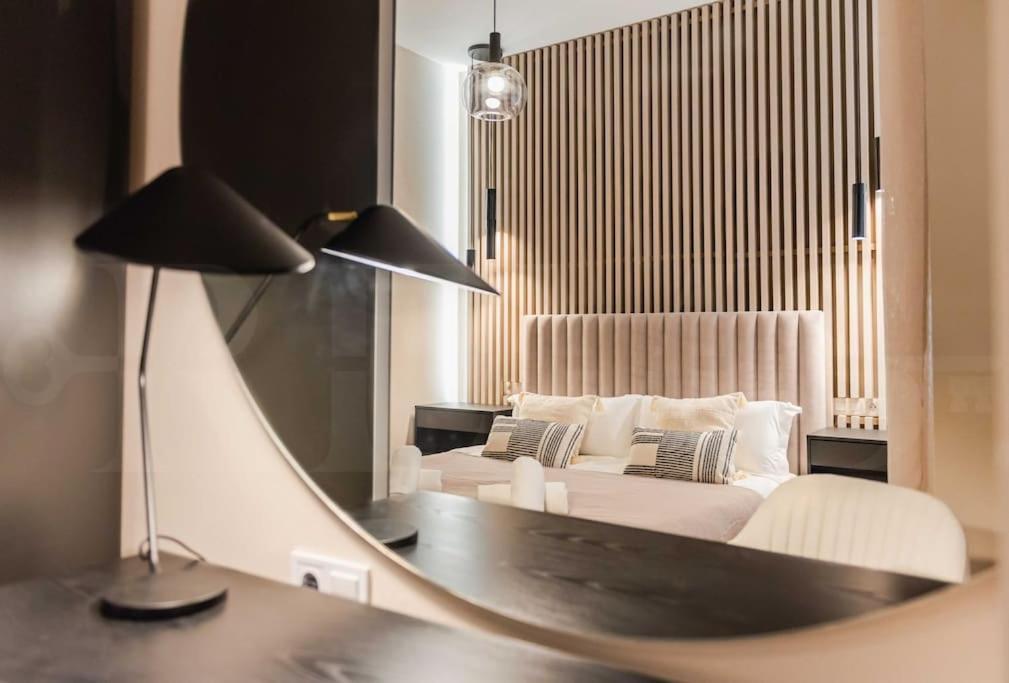 Contemporary Minimalist Apartment By Rems Málaga Esterno foto